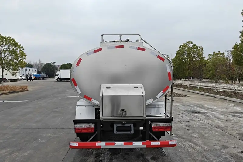 Milk Tank Truck
